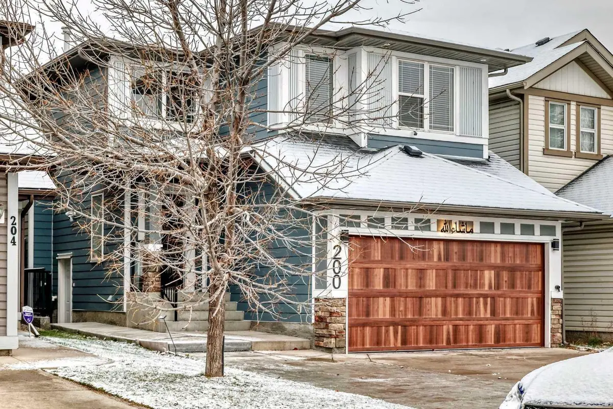 200 Panora Close NW, Calgary, Alberta T2L2L2 For Sale | HouseSigma