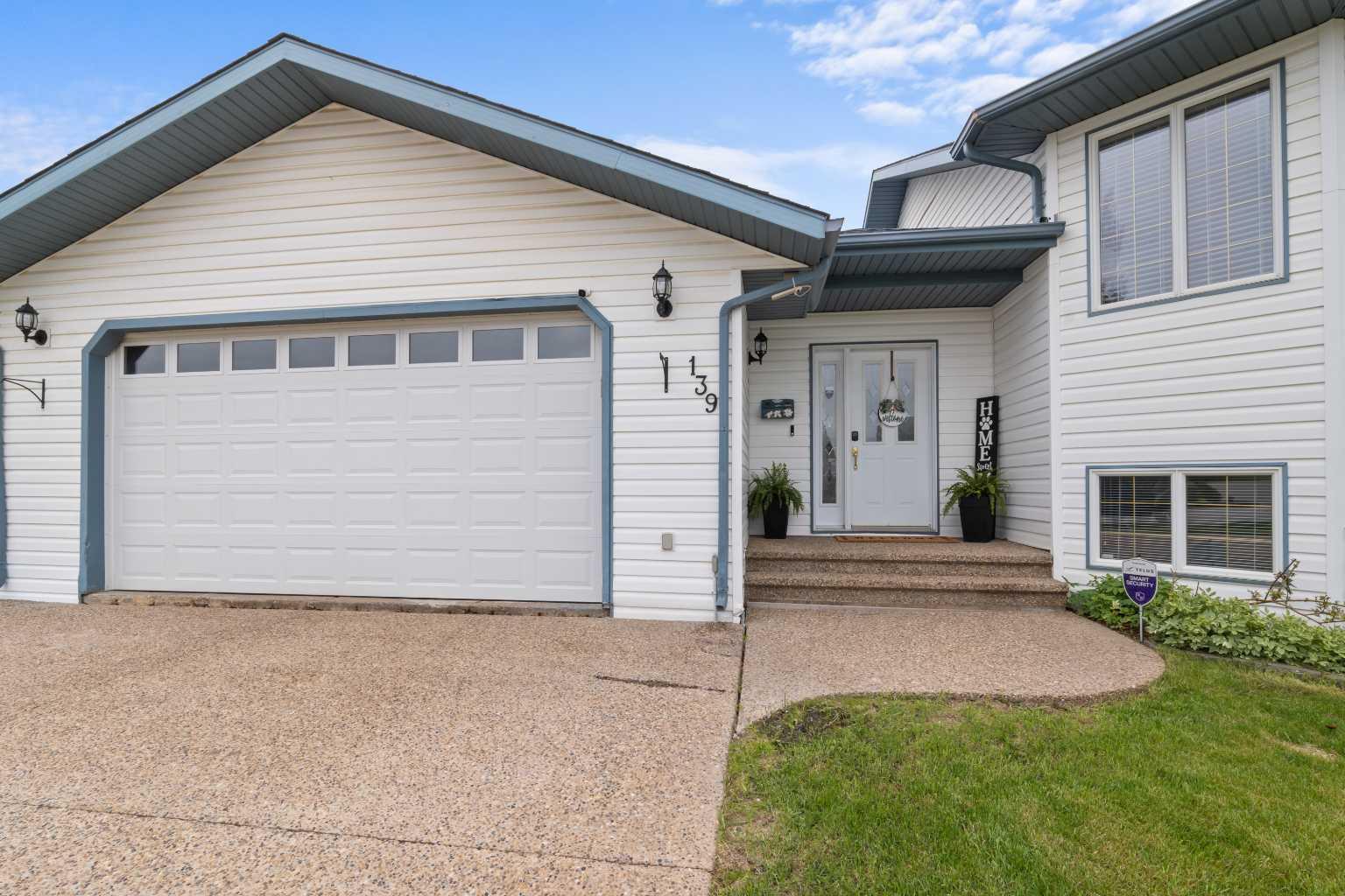 139 Westwood Drive, Fort McMurray, Alberta T9H5C3 For Sale HouseSigma