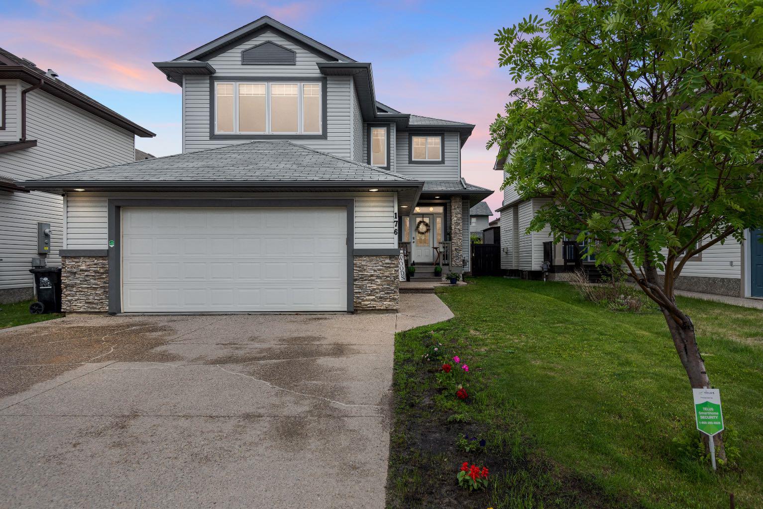 176 Mountain Avens Crescent, Fort McMurray, Alberta T9K0J6 For Sale