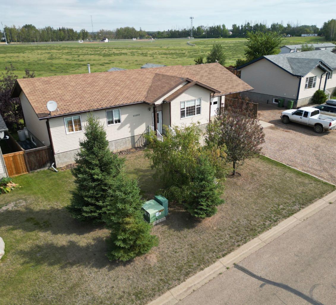 11002 105 Ave, La Crete, Alberta T0H2H0 For Sale HouseSigma