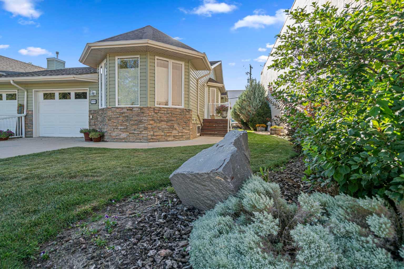 4810B 49 Street, Stettler, Alberta T0C2L2 For Sale HouseSigma