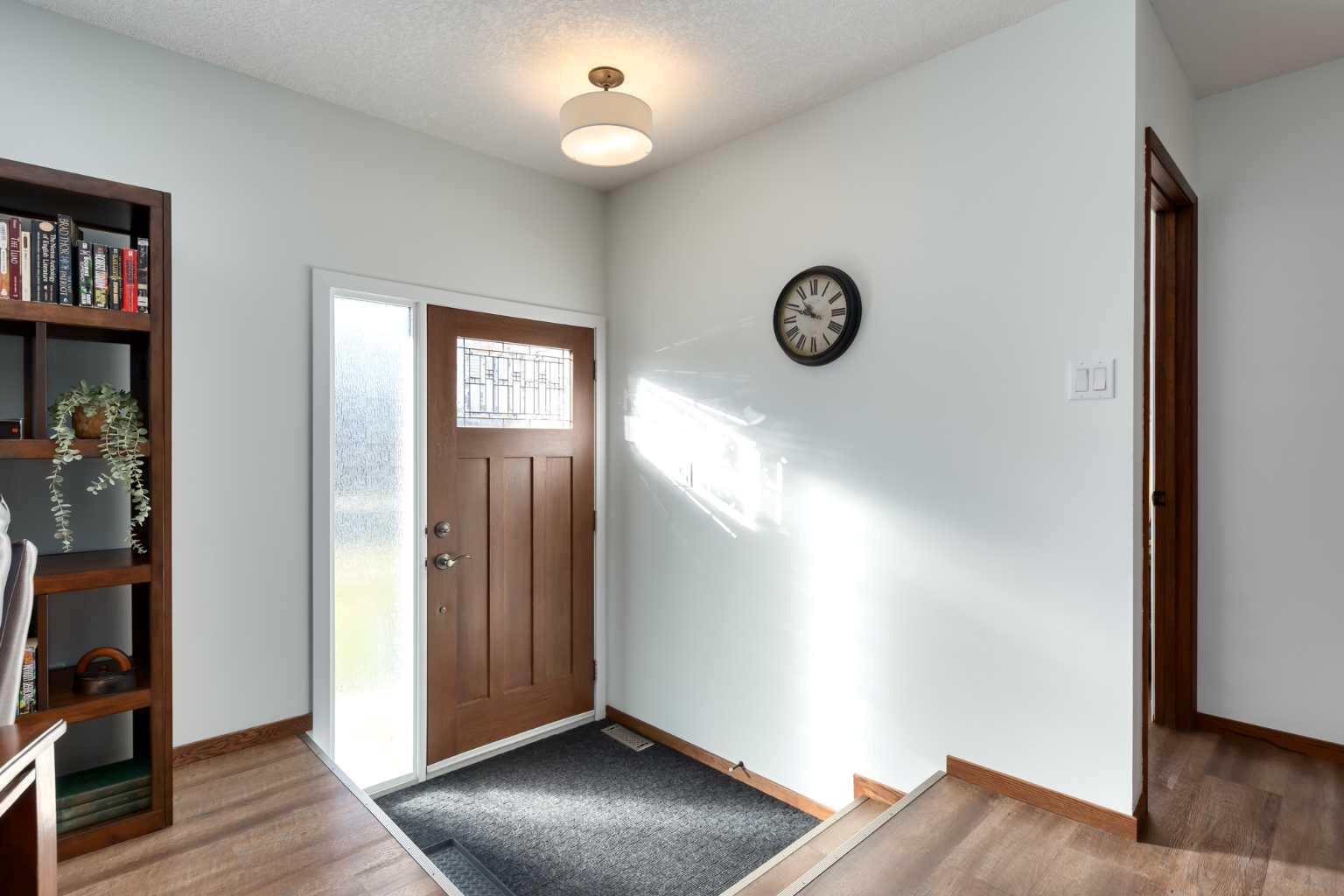 7 Sullivan Road, High River, Alberta T1V1C7 For Sale HouseSigma