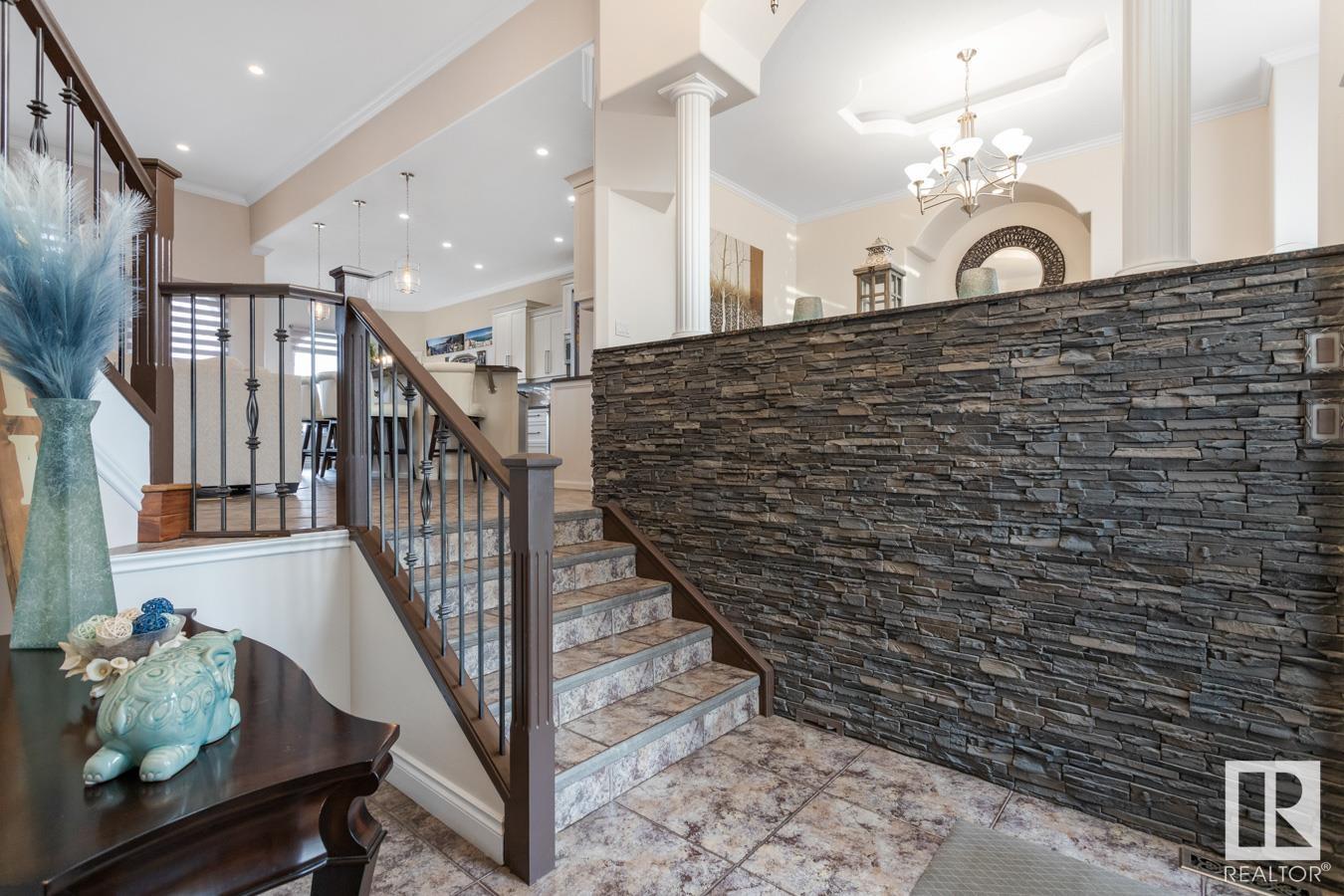 282 OZERNA Road NW, Edmonton, Alberta T5Z3M6 For Sale HouseSigma