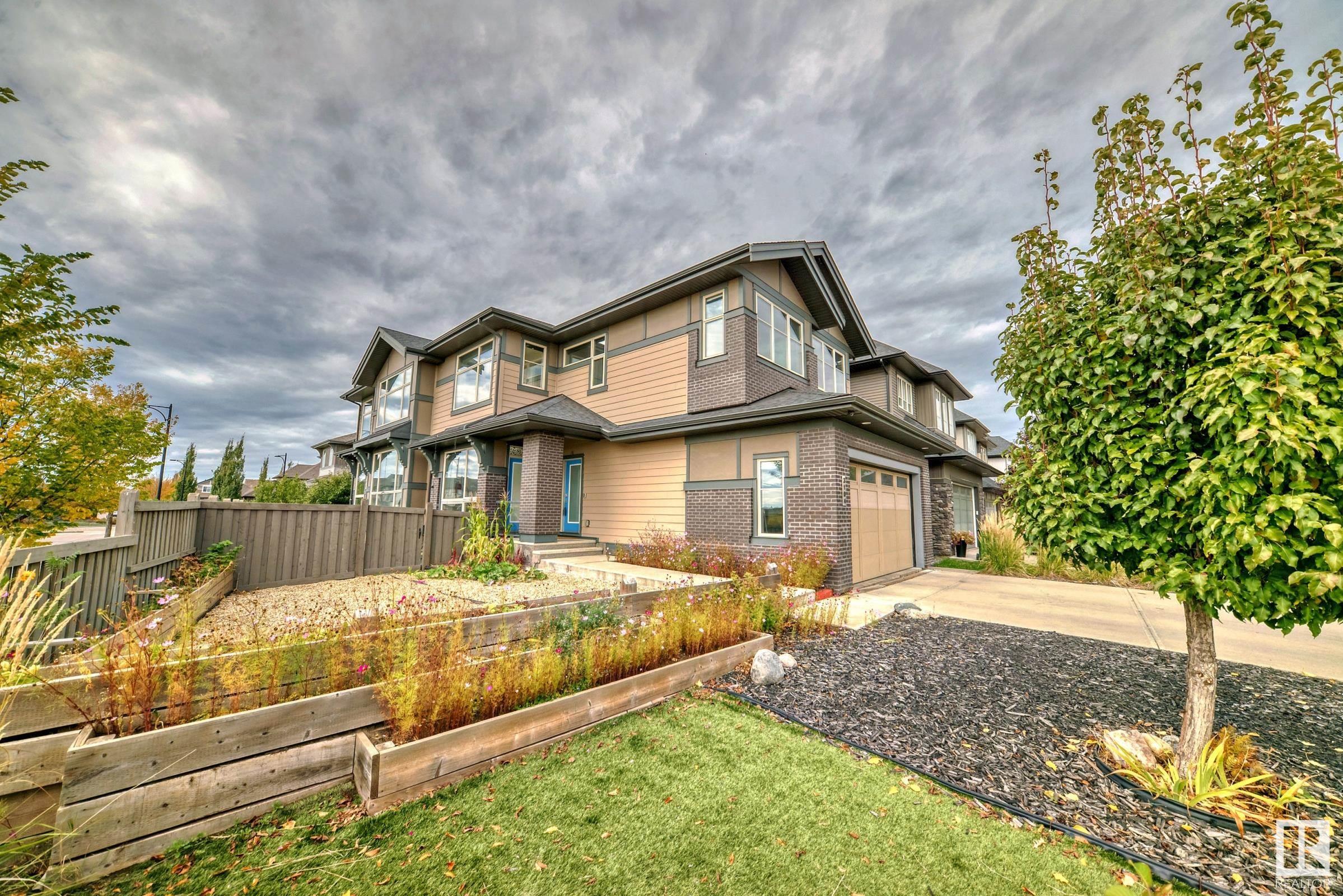 3104 ALLAN LANDING Landing SW, Edmonton, Alberta T6W2R7 For Sale