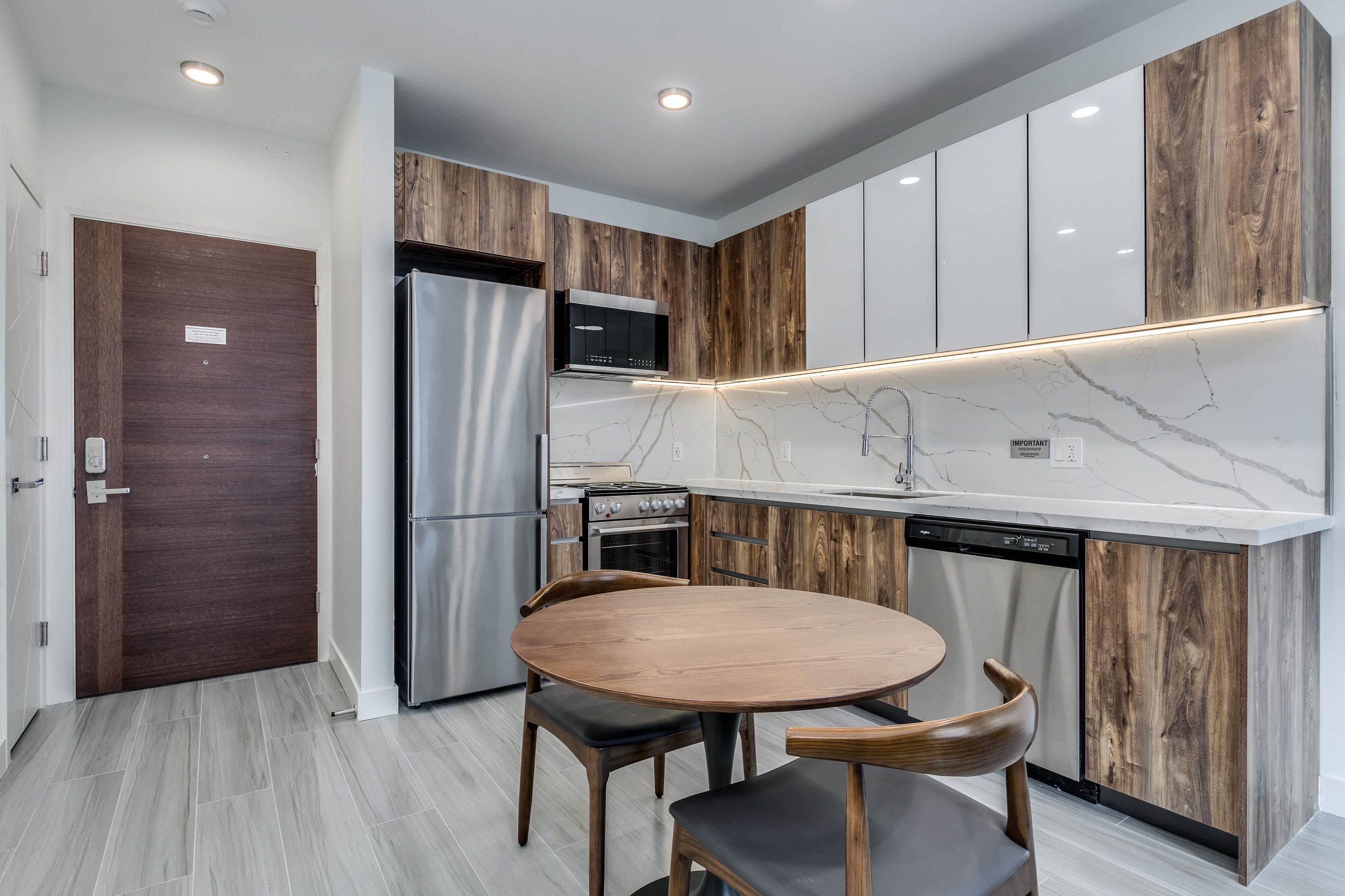 Unit 203 - 1168 Pendrell Street, Vancouver 4