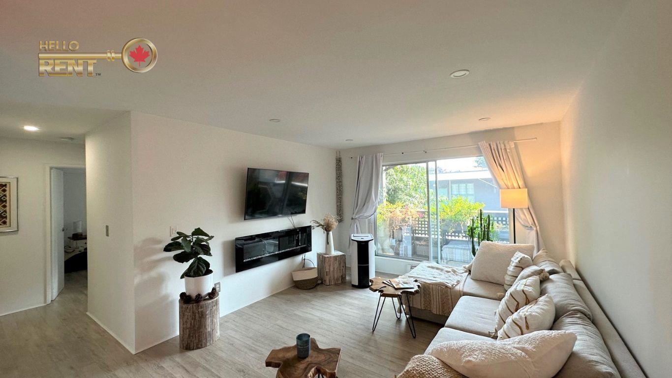 Unit 209 - 809 16th Street W, North Vancouver 3