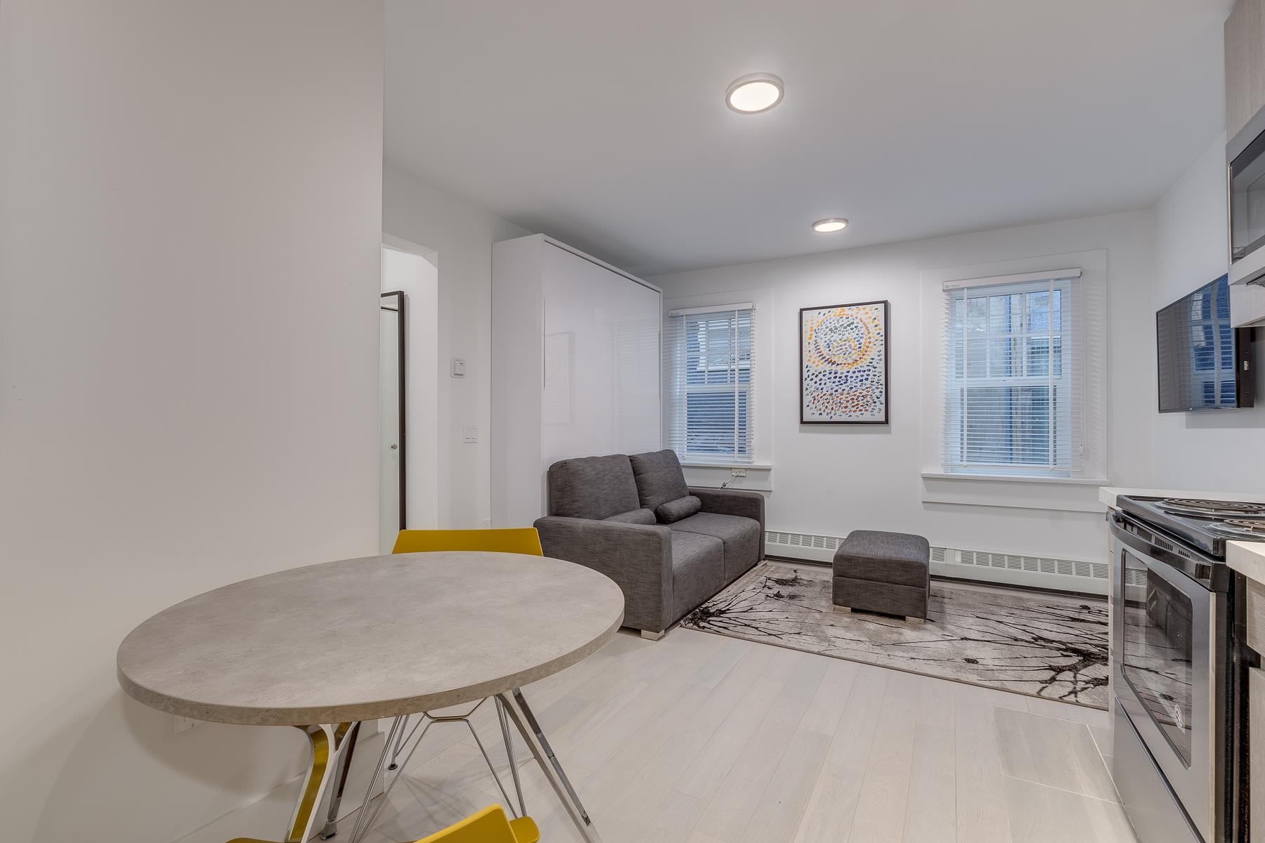 Unit 105 - 1425 Haro Street, Vancouver 5