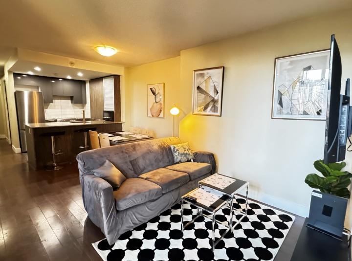 Unit 418 - 1088 Richards Street, Vancouver 3
