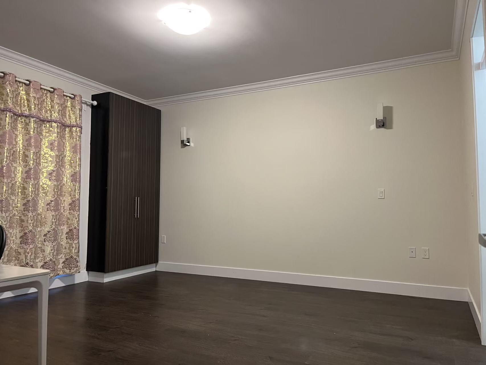 Unit Ground Level - 13766 North Bluff Road, Surrey 4