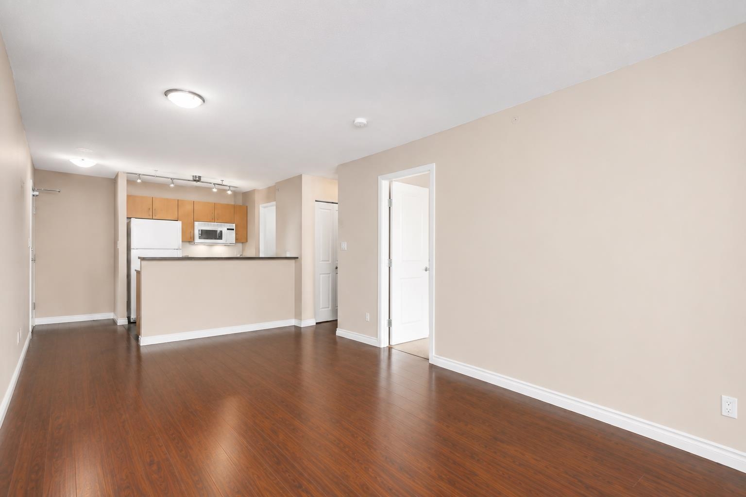 Unit 407 - 1295 Richards Street, Vancouver 2