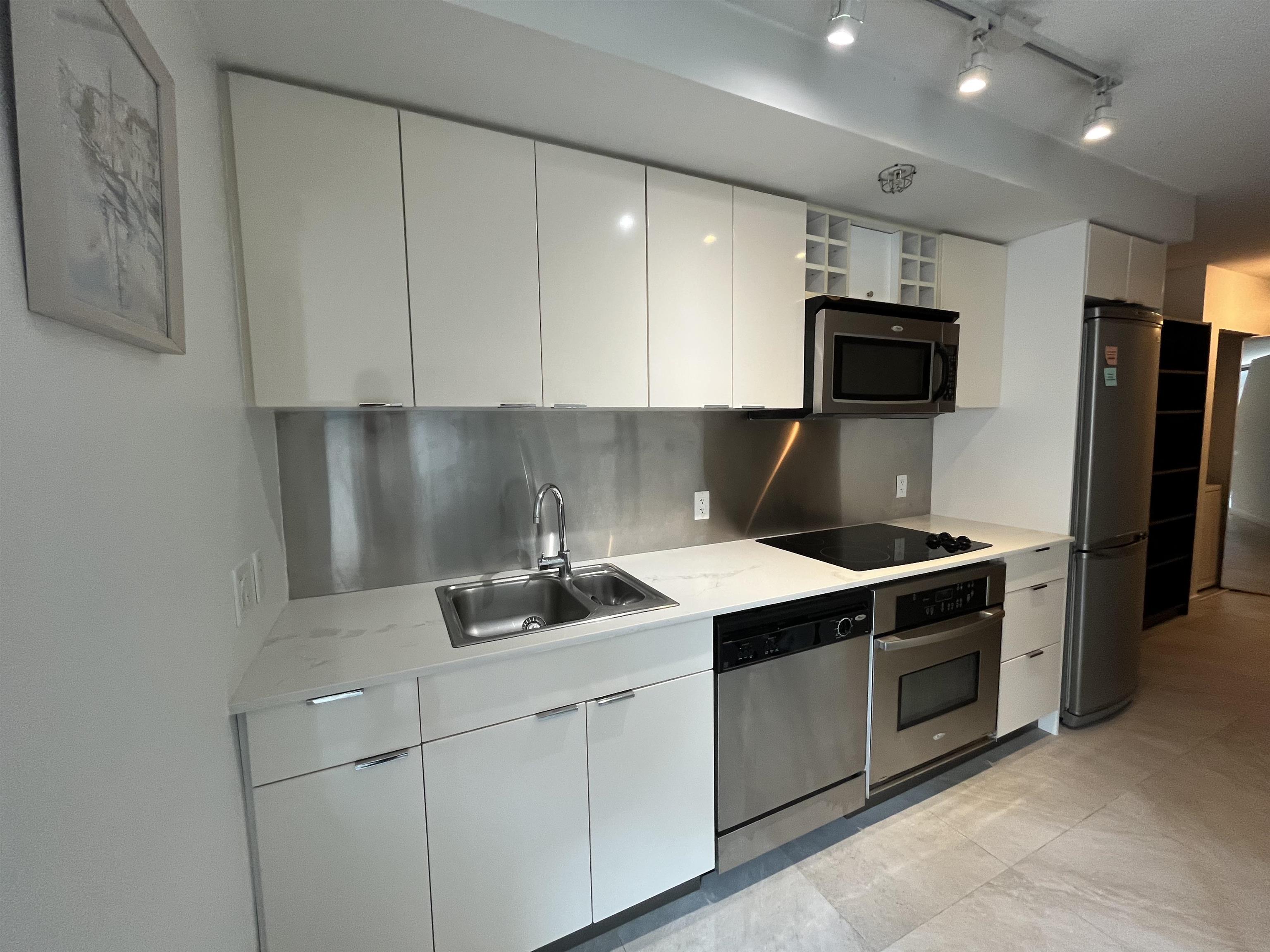 Unit 501 - 233 Robson Street, Vancouver 3