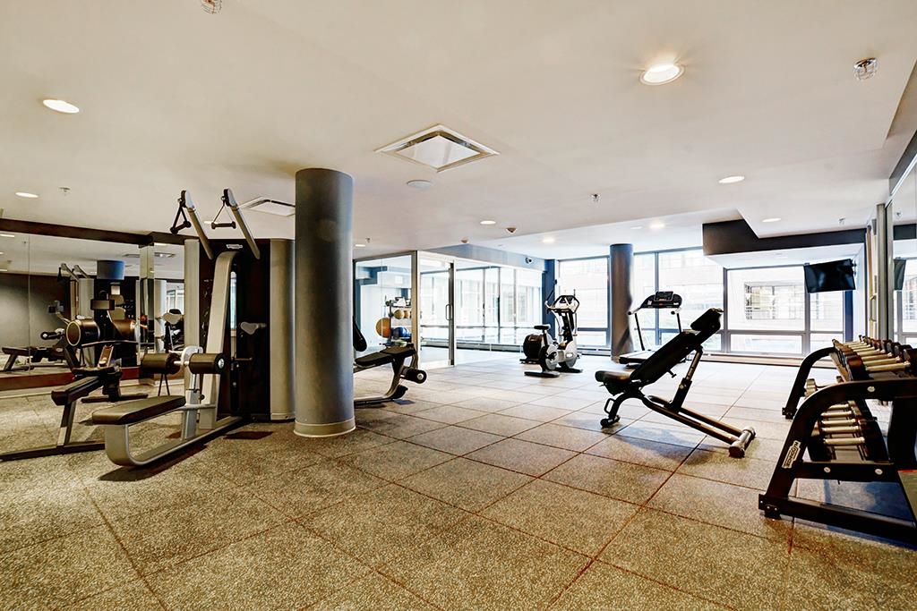 Unit 3104 - 1283 Howe Street, Vancouver 4