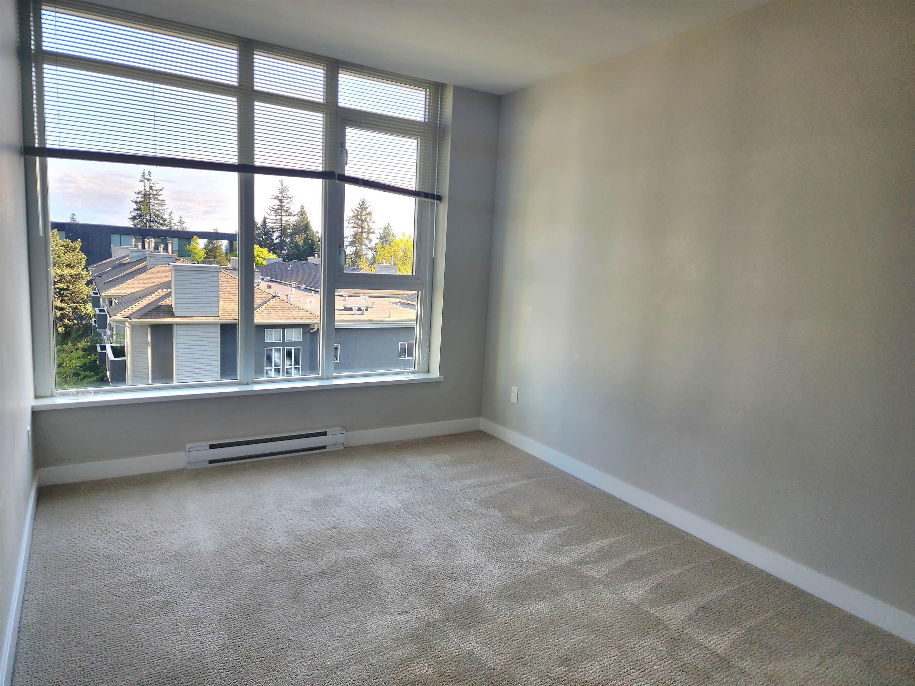 Unit 5xx - 4900 Lennox Lane, Burnaby 4