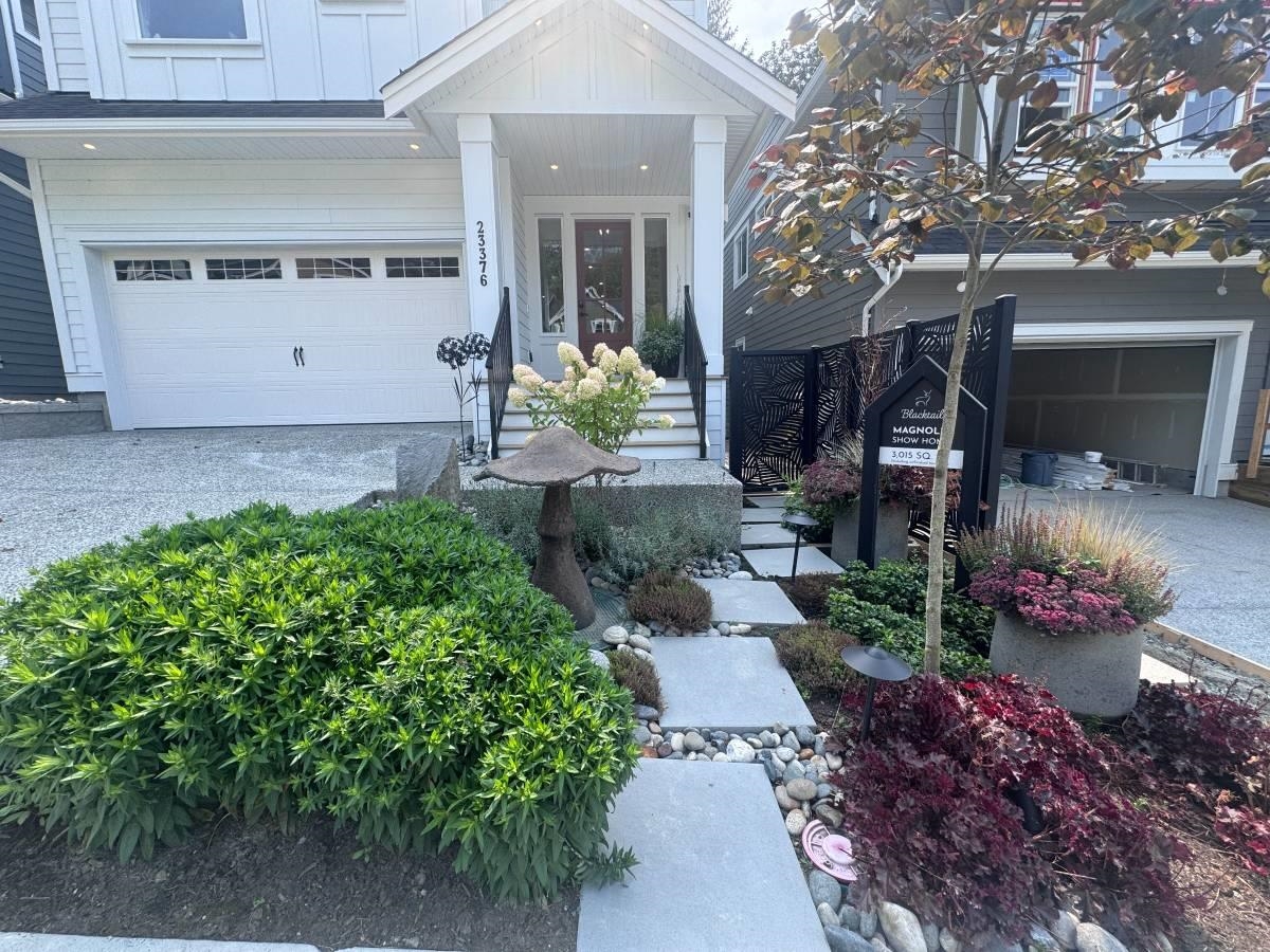 Unit Suite - 23370 Seymour Street, Maple Ridge 2