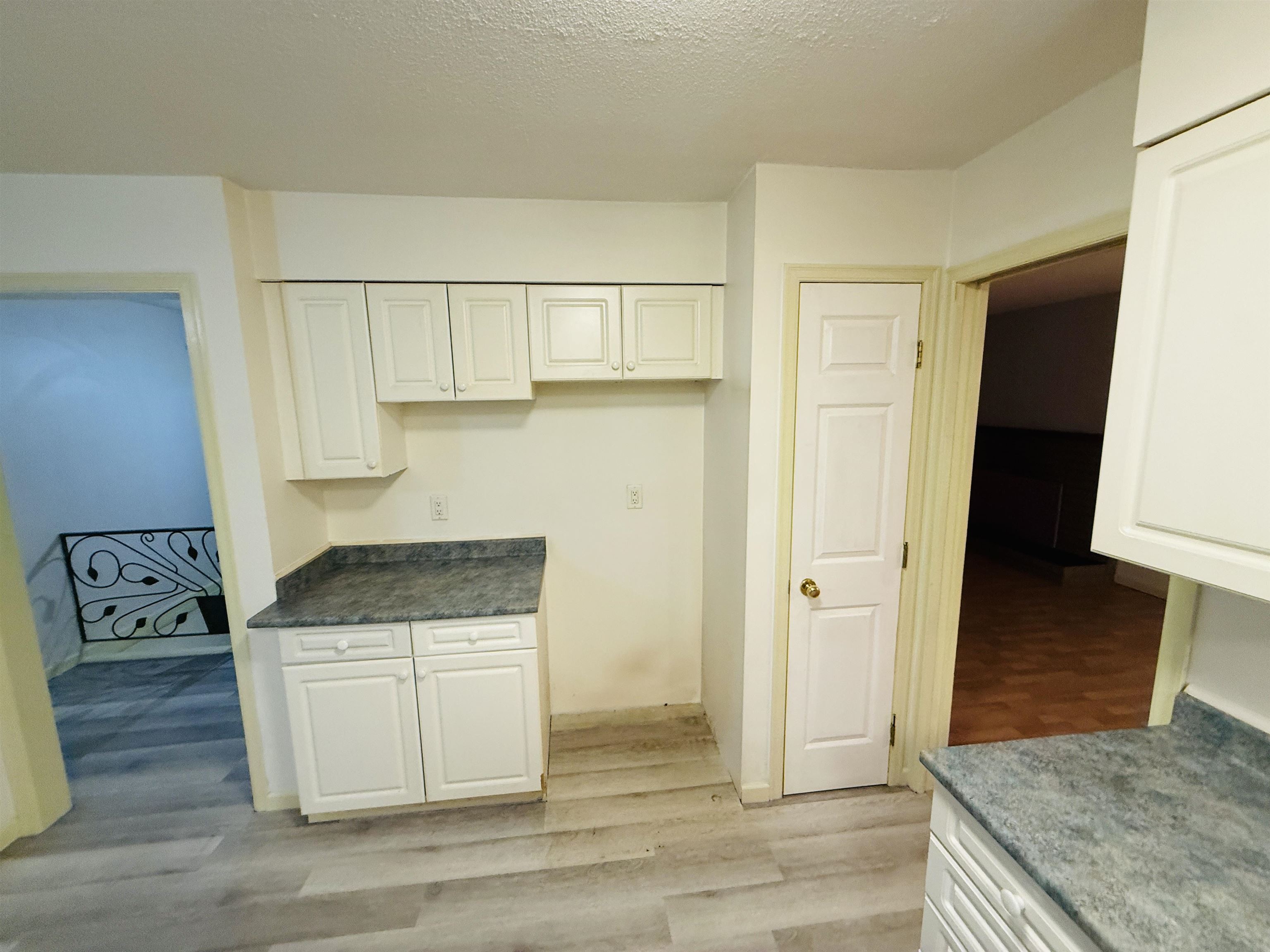 19371 76 Avenue, Surrey 3
