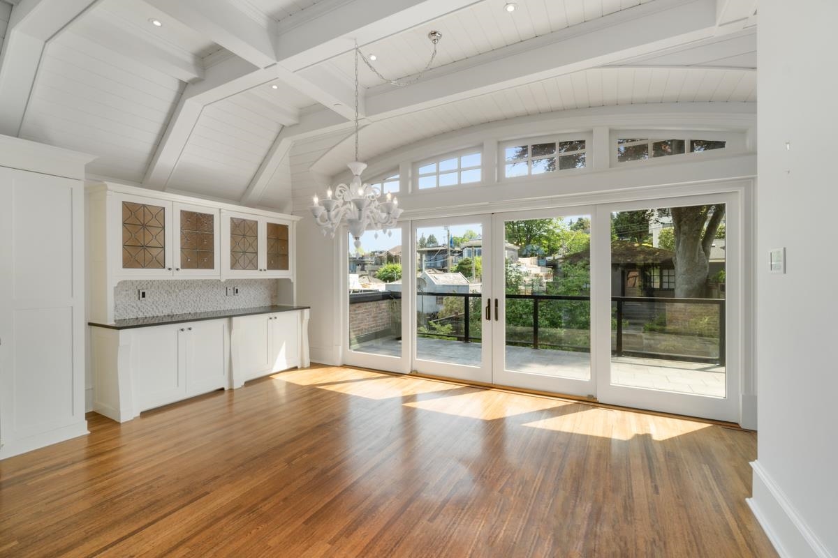 4588 2nd Avenue W, Vancouver 4