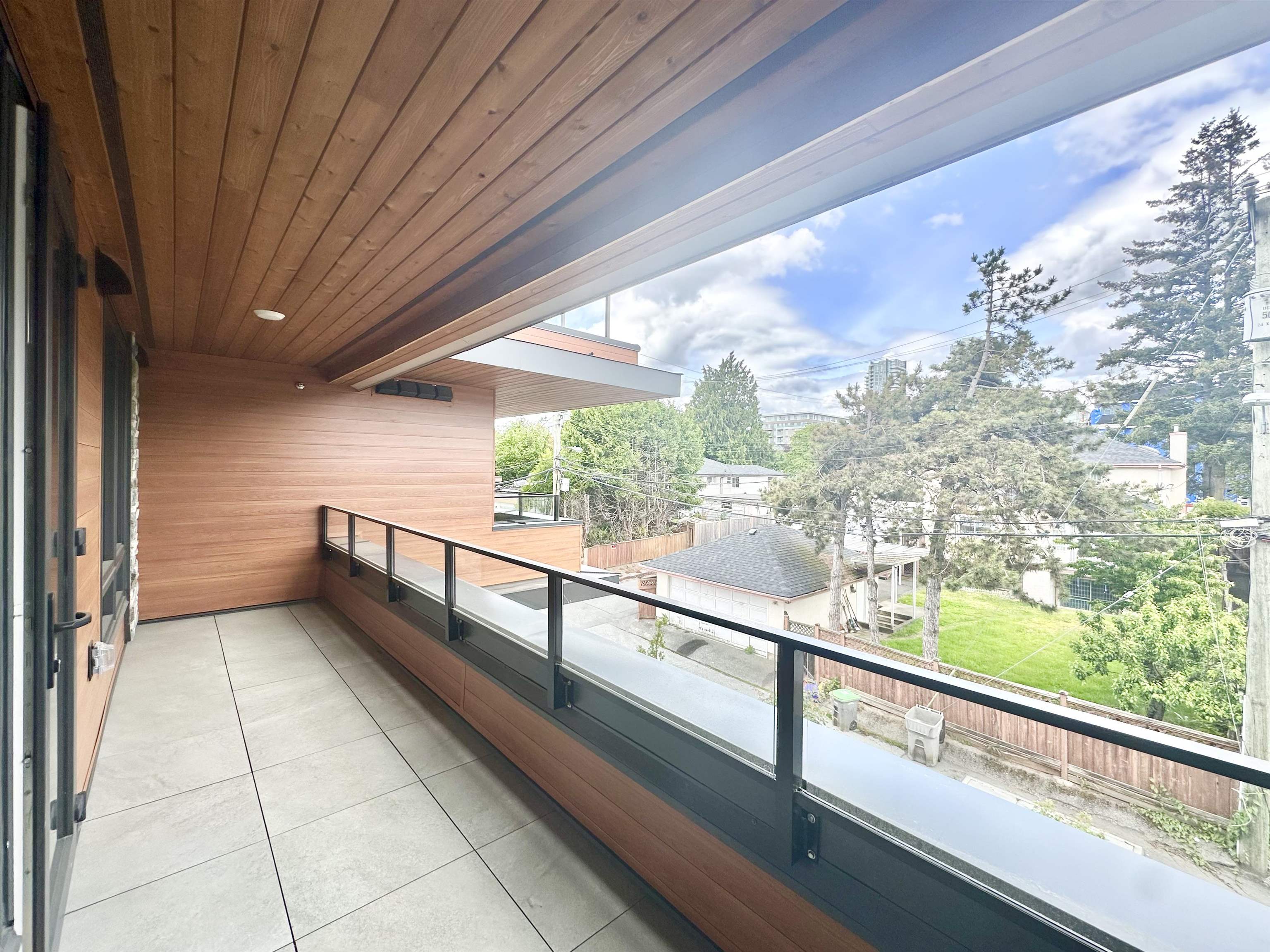 Unit 303 - 485 63rd Ave, Vancouver 2