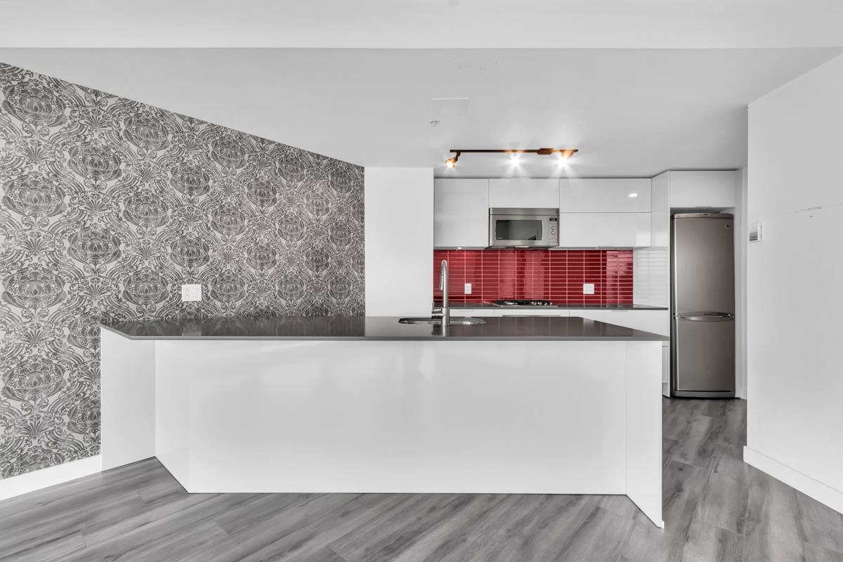 Unit 2907 - 128 Cordova Street W, Vancouver 5