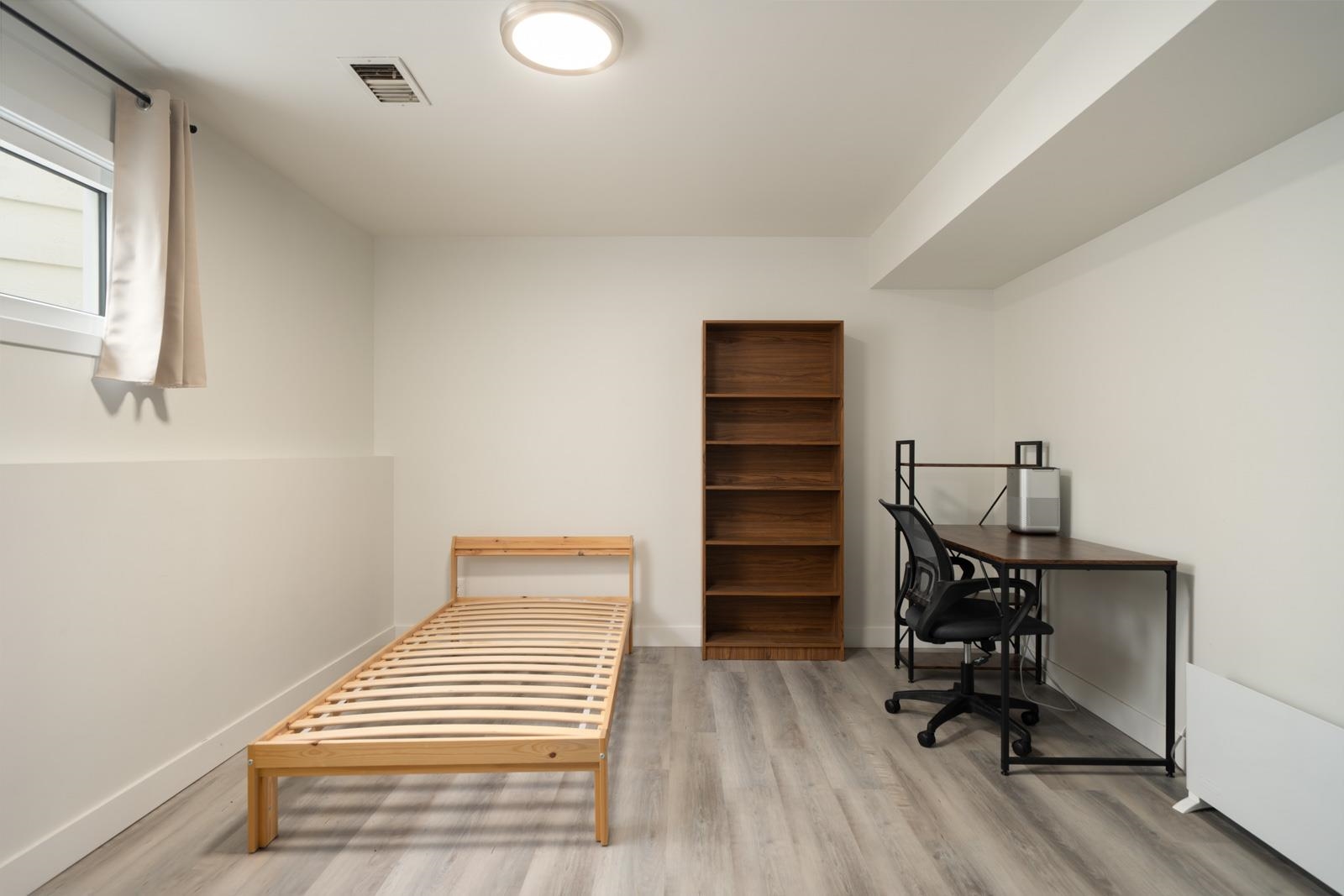 Unit Basement - 4769 Haggart Street, Vancouver 5