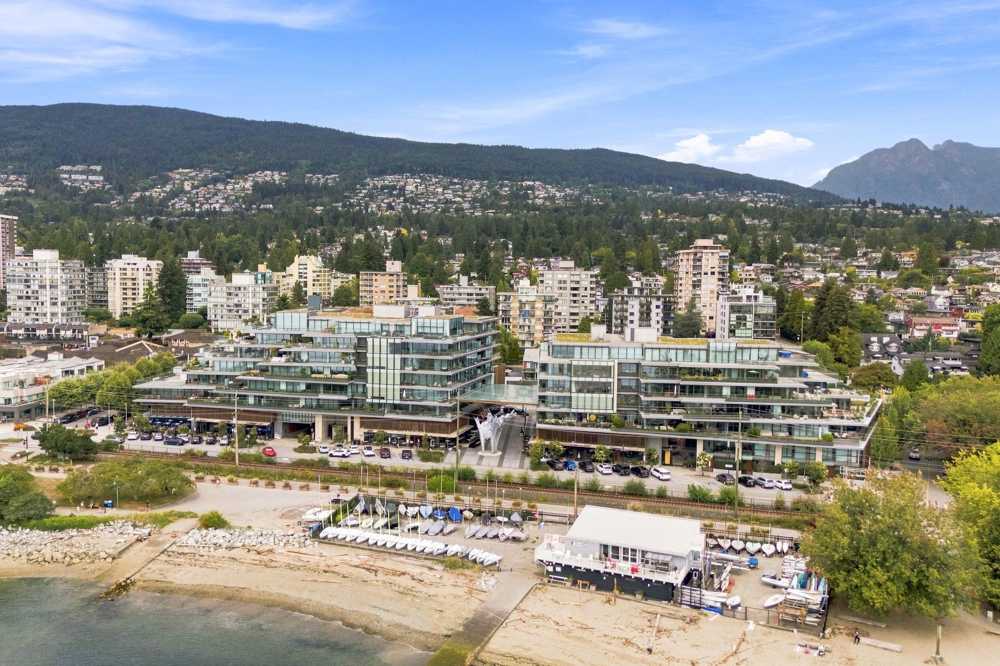 Unit 205 - 1327 Bellevue Avenue, West Vancouver 3
