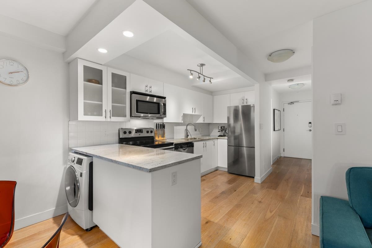 Unit 401 - 1819 Pendrell Street, Vancouver 4