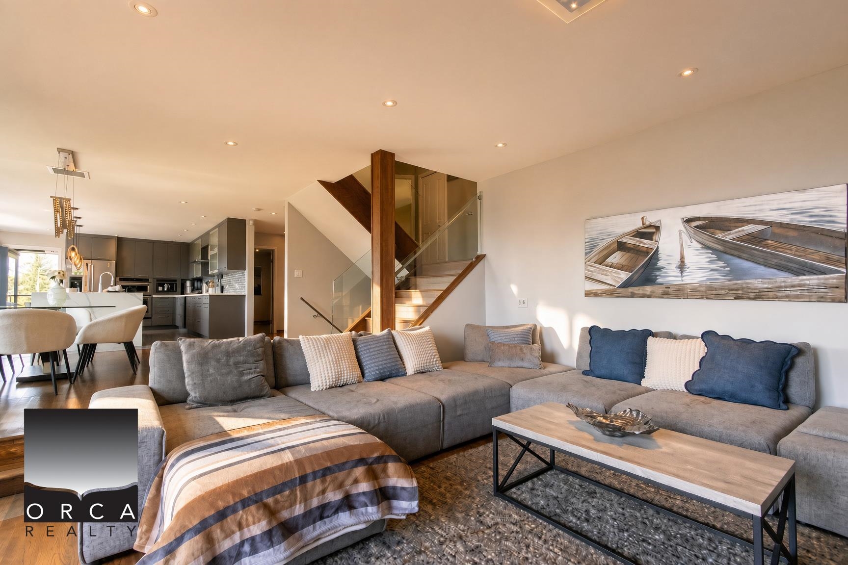 325 Kevin Grove Way, Lions Bay 5