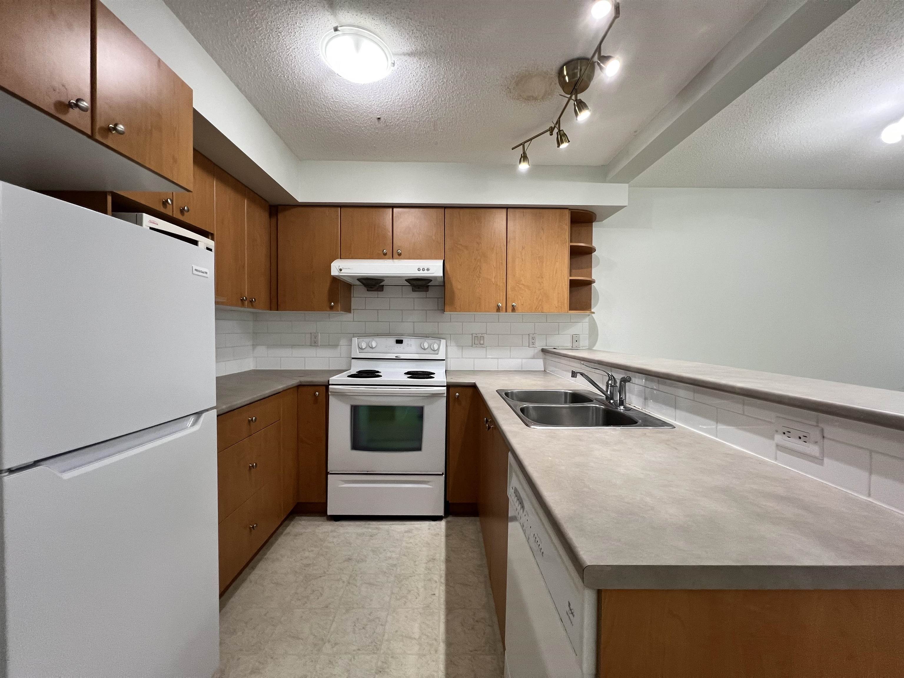 7088 17th Avenue, Burnaby 3
