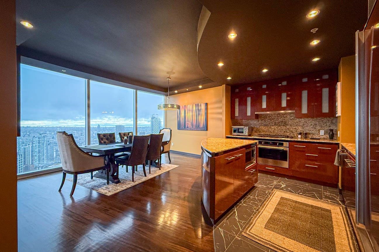 Unit 4803 - 938 Nelson Street, Vancouver 3
