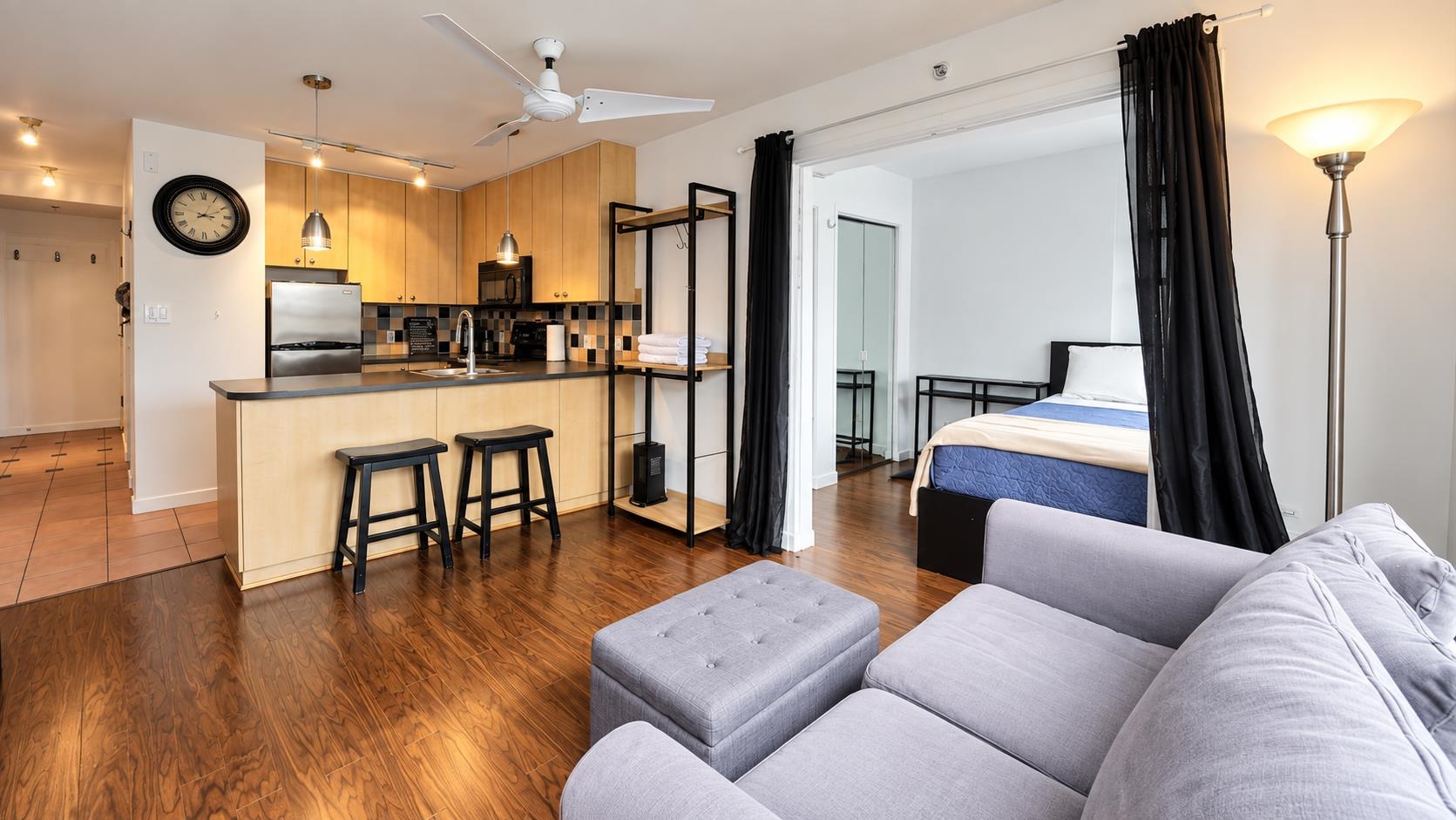 Unit 1205 - 819 Hamilton Street, Vancouver 3