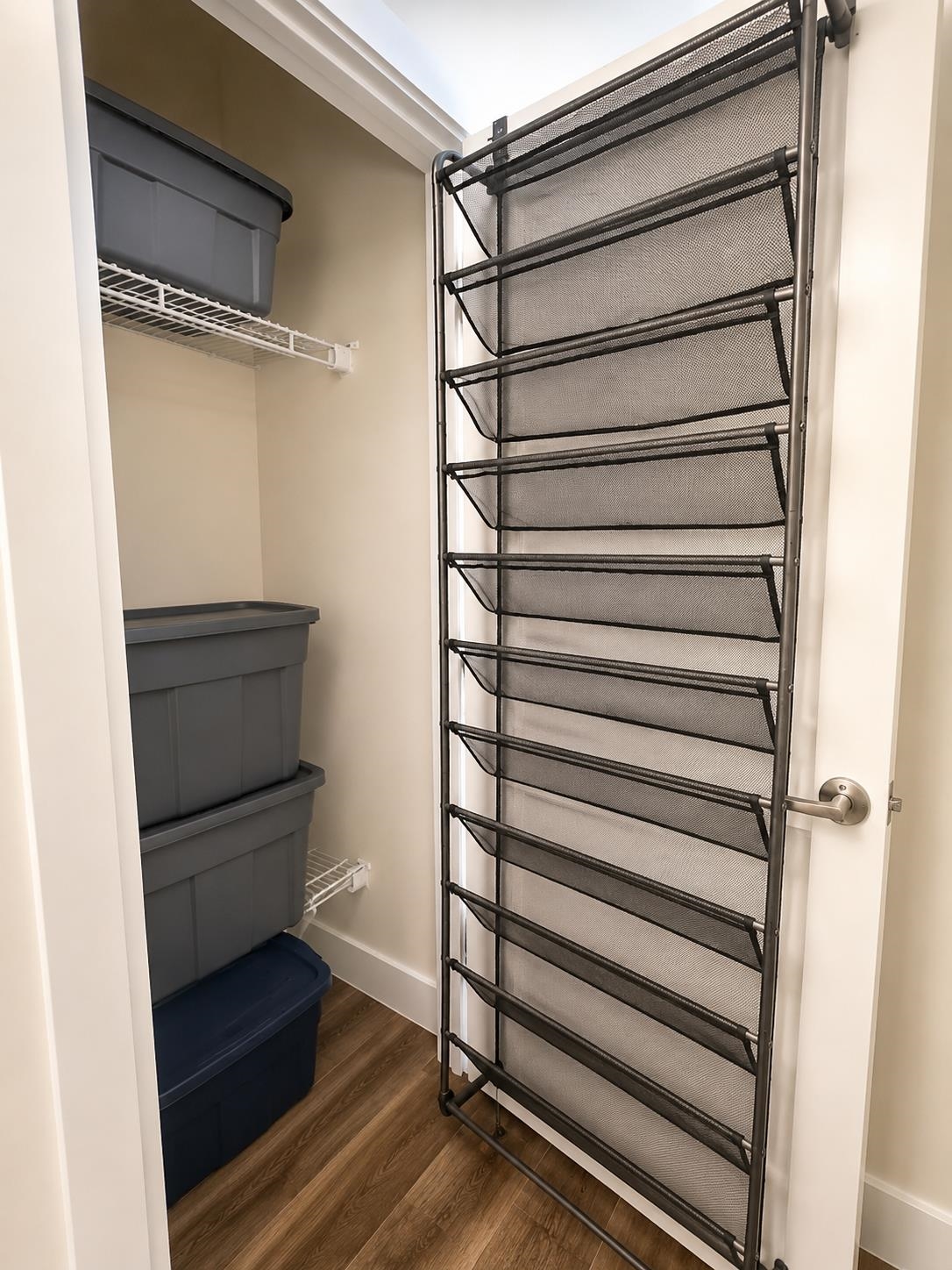 Unit Basement - 3387 Darwin Ave, Coquitlam 4