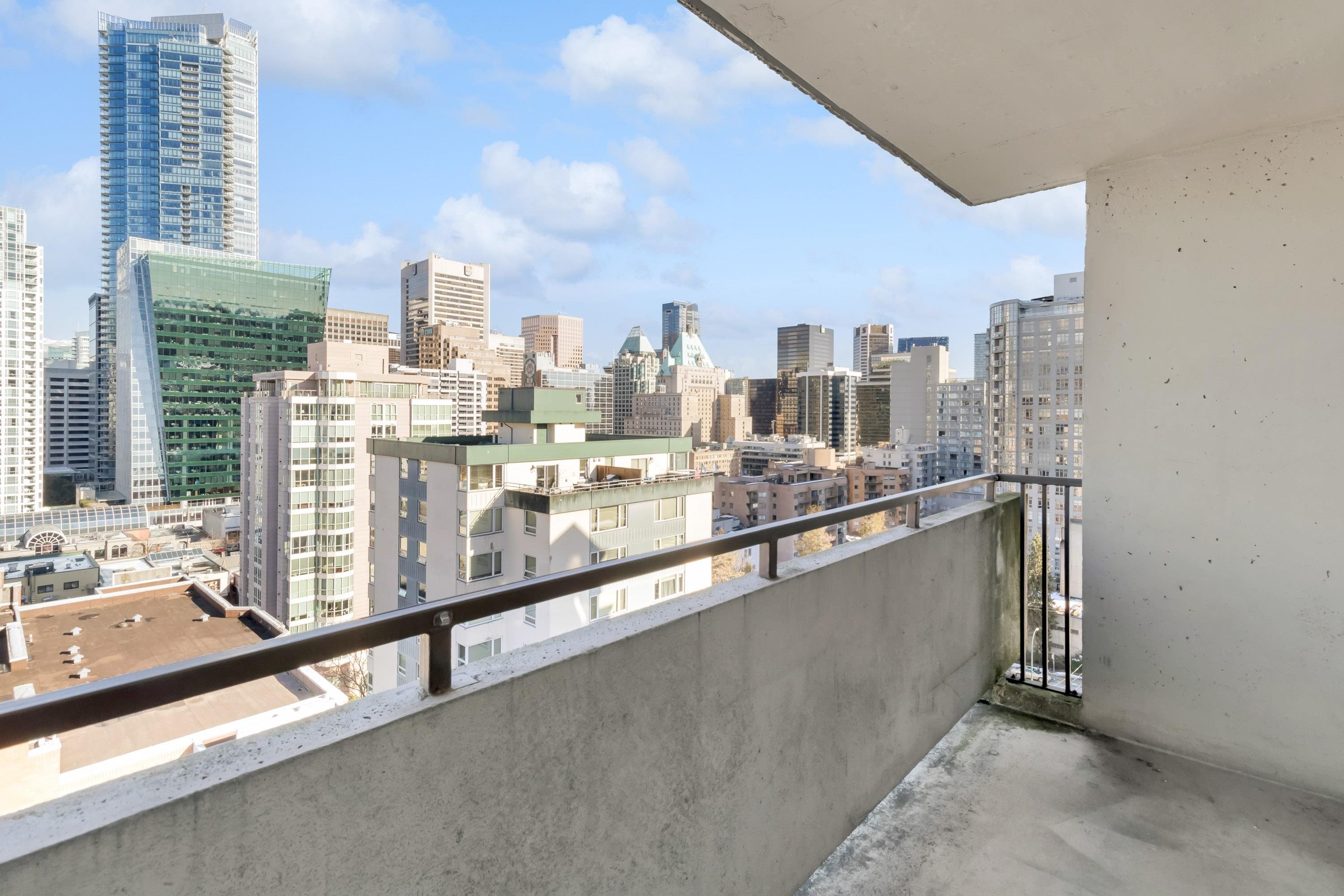 Unit 801 - 1127 Barclay Street, Vancouver 4