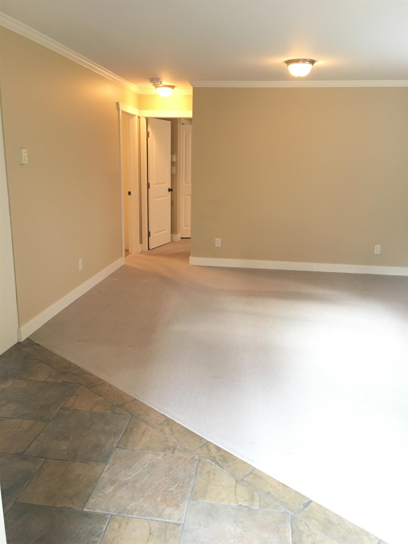 555 Greenway Avenue, North Vancouver 3
