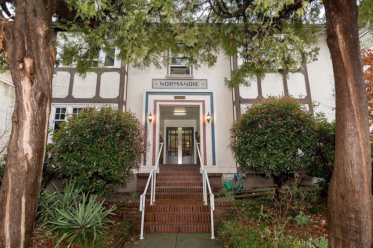 Unit 103 - 1425 Haro Street, Vancouver 4