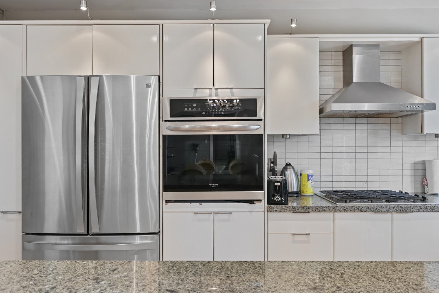 Unit Main Floor - 1053 Millstream Road, Vancouver 4