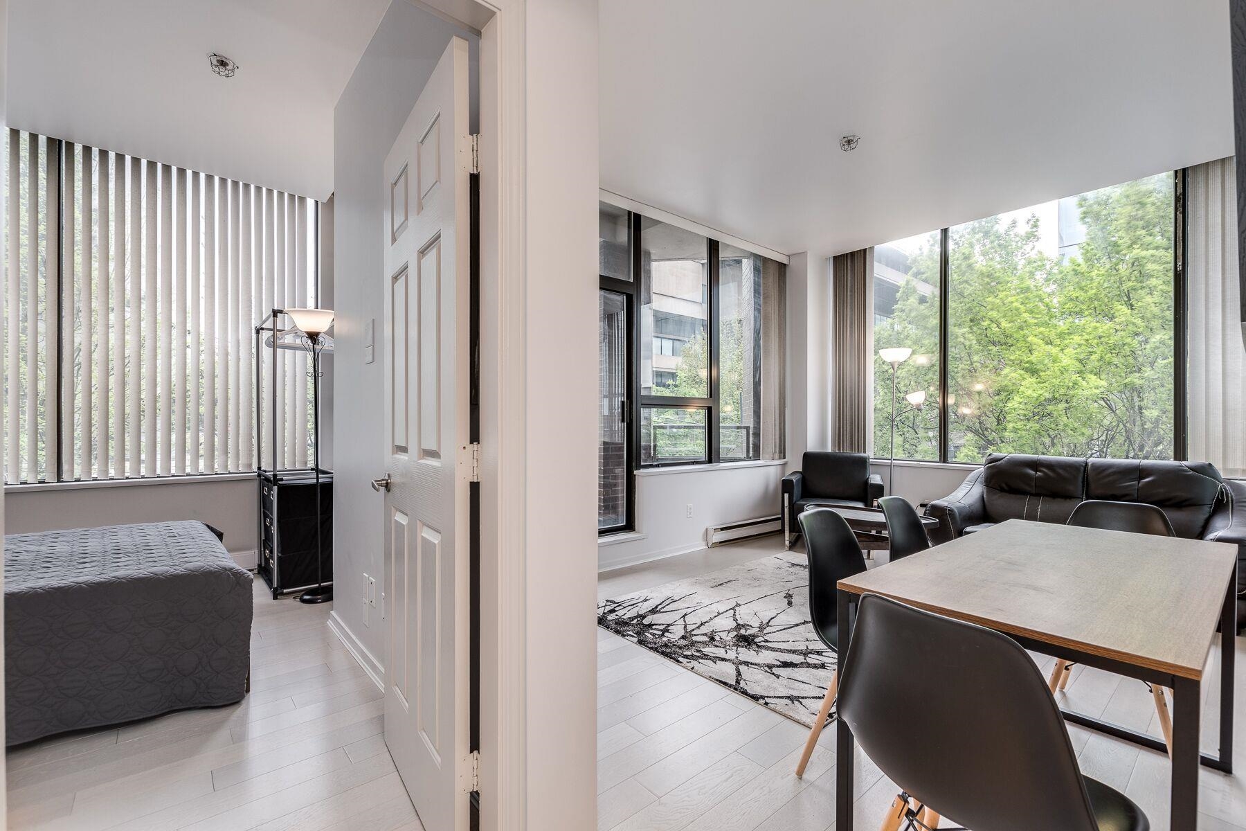 Unit 201 - 1010 Howe Street, Vancouver 4