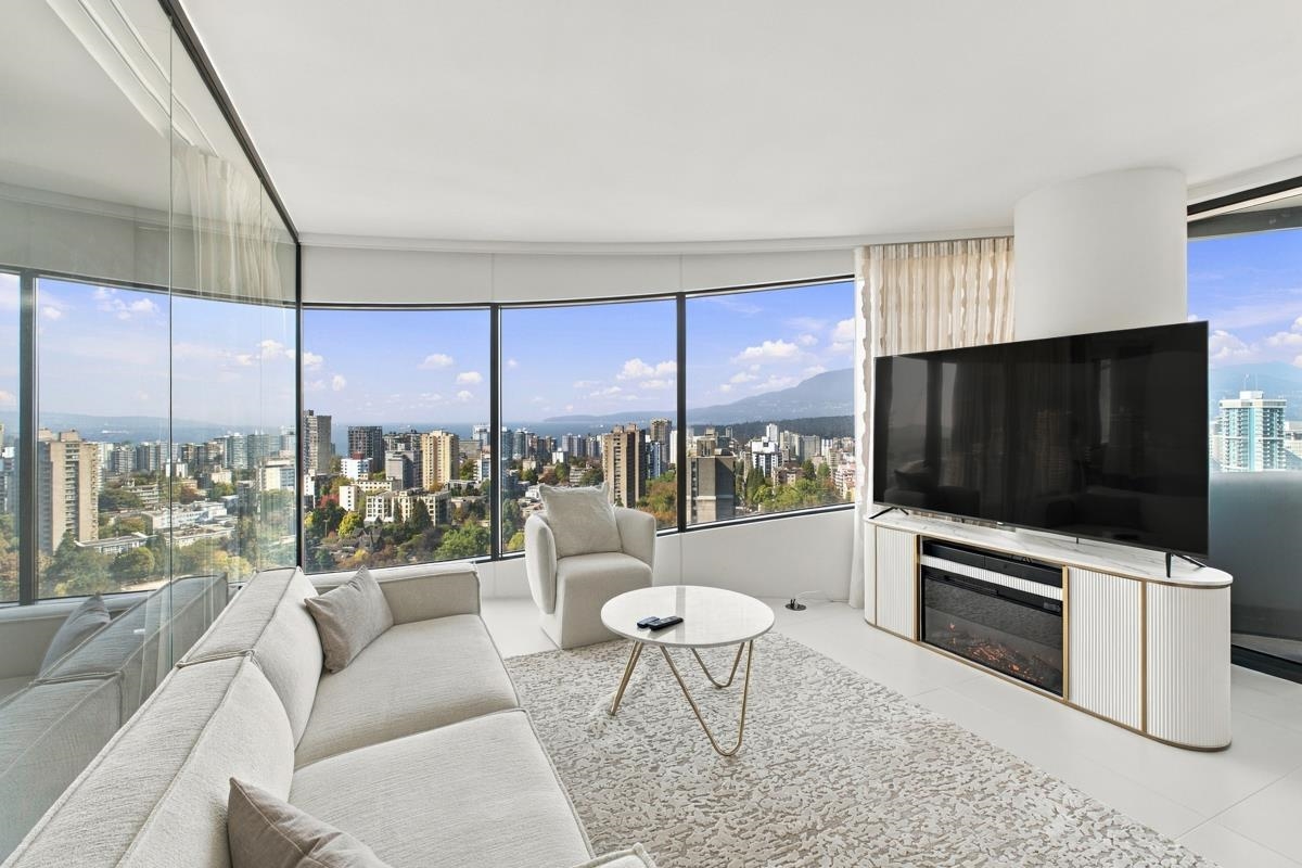 Unit 2406 - 1033 Nelson Street, Vancouver 2