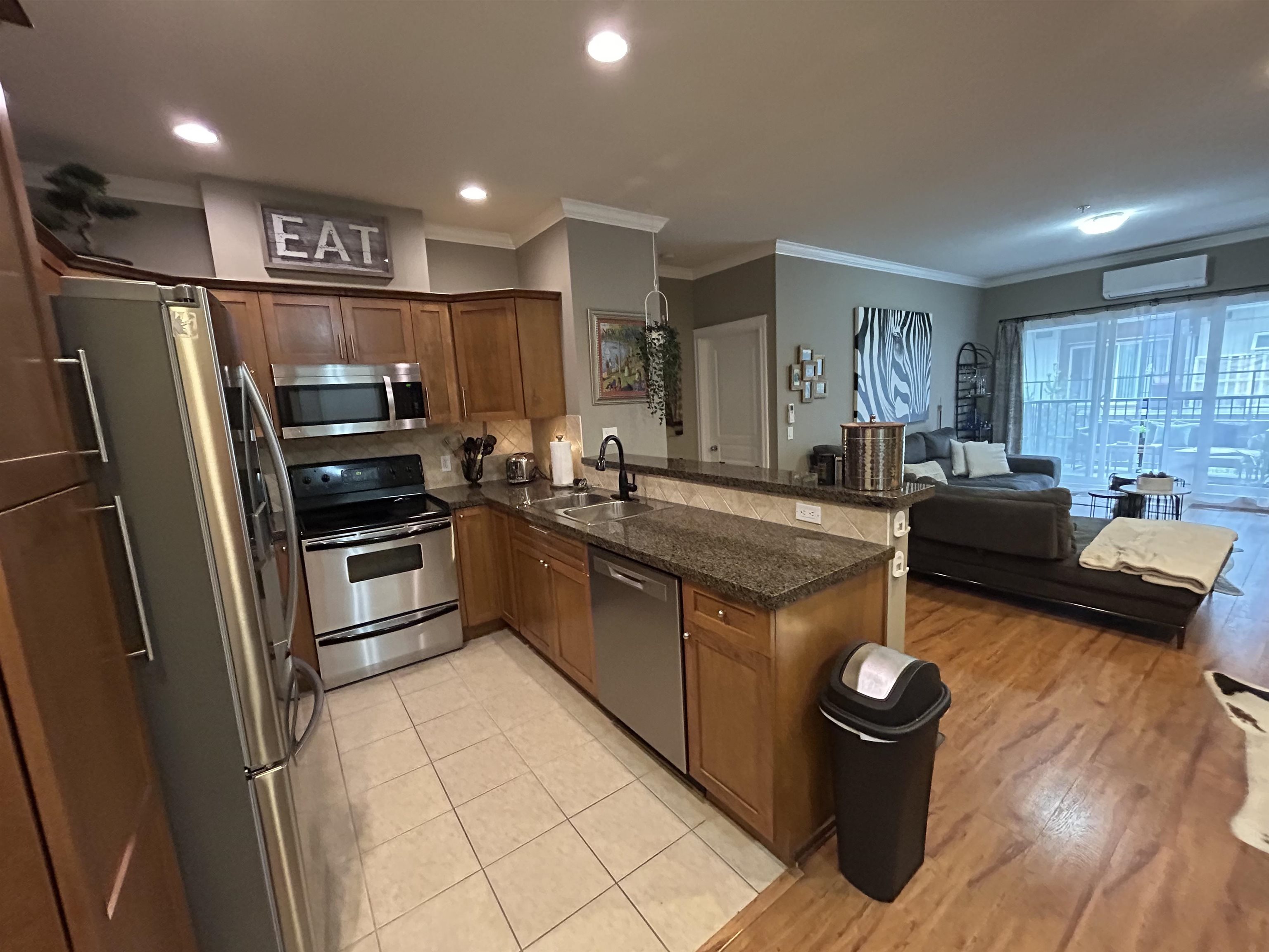 Unit 305 - 12090 227th Street, Maple Ridge 3