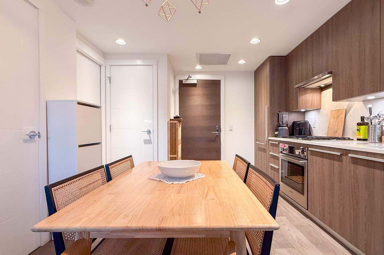 Unit 108 - 2738 Library Lane, North Vancouver 3