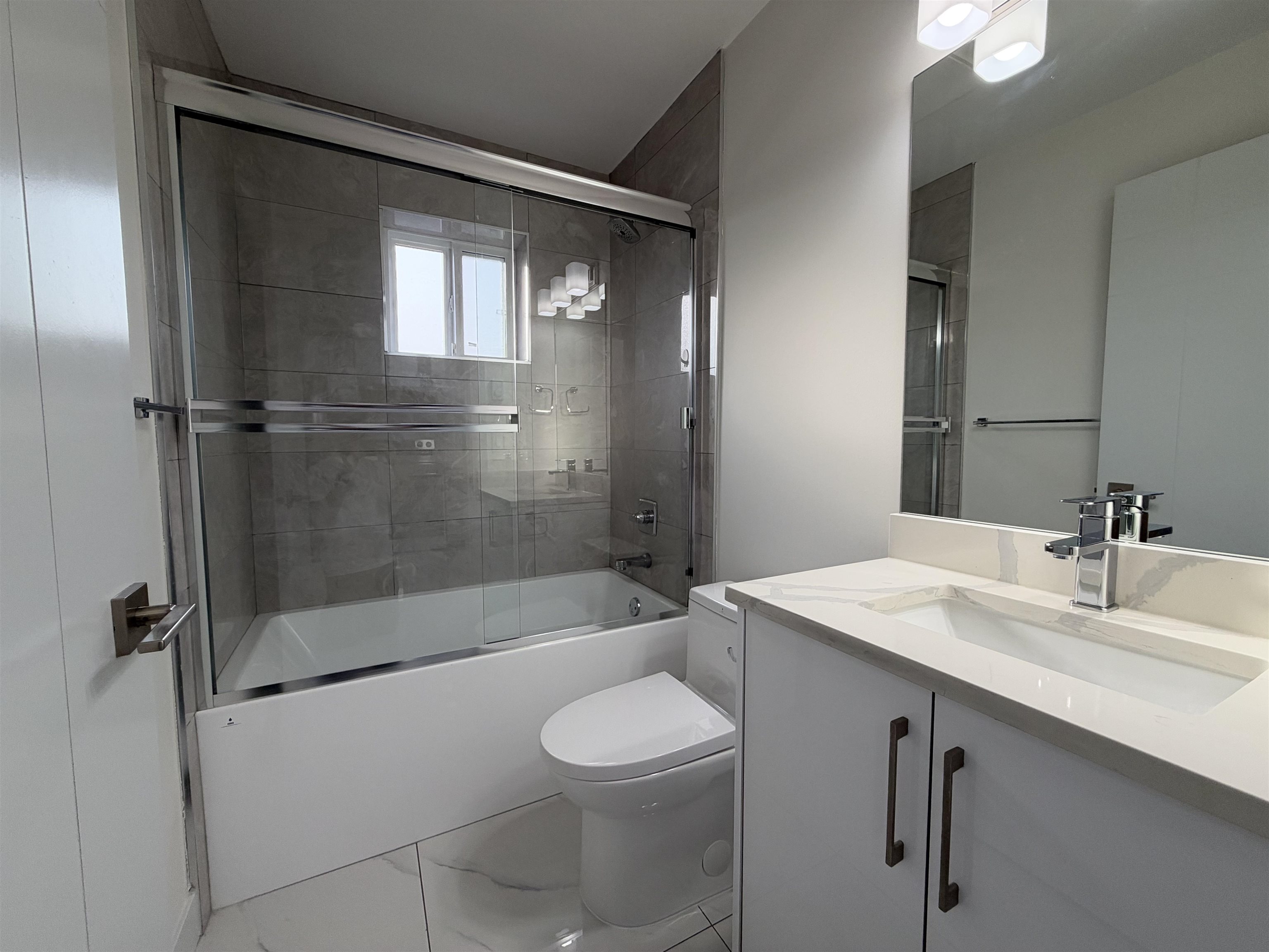 Unit 3 - 1052 E 50th Avenue, Vancouver 5