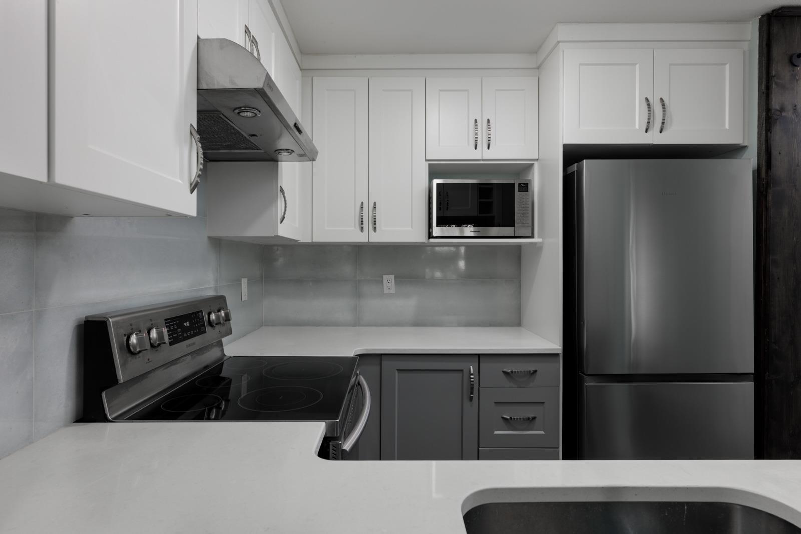 Unit 310 - 2231 Welcher Avenue, Port Coquitlam 2