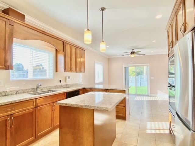 1XX9 Sperling Avenue, Burnaby 2