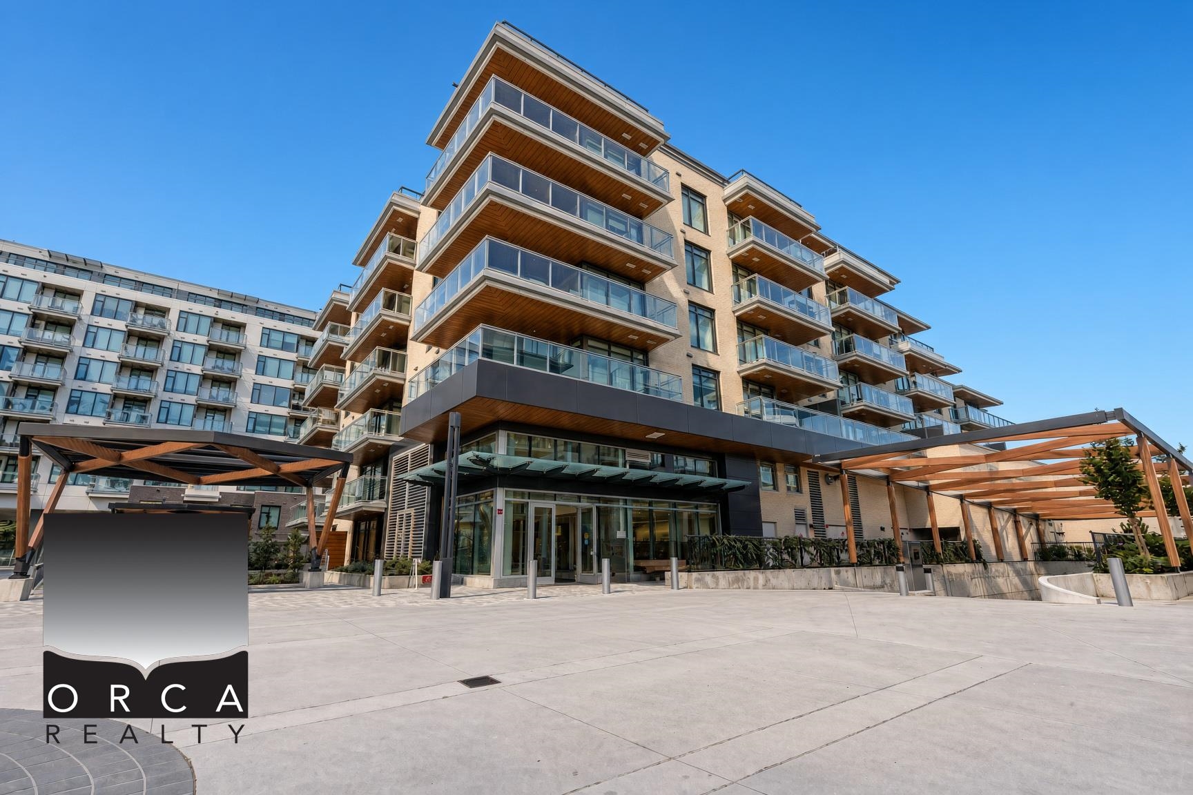 Unit 201 - 777 Harbour Way, North Vancouver 2