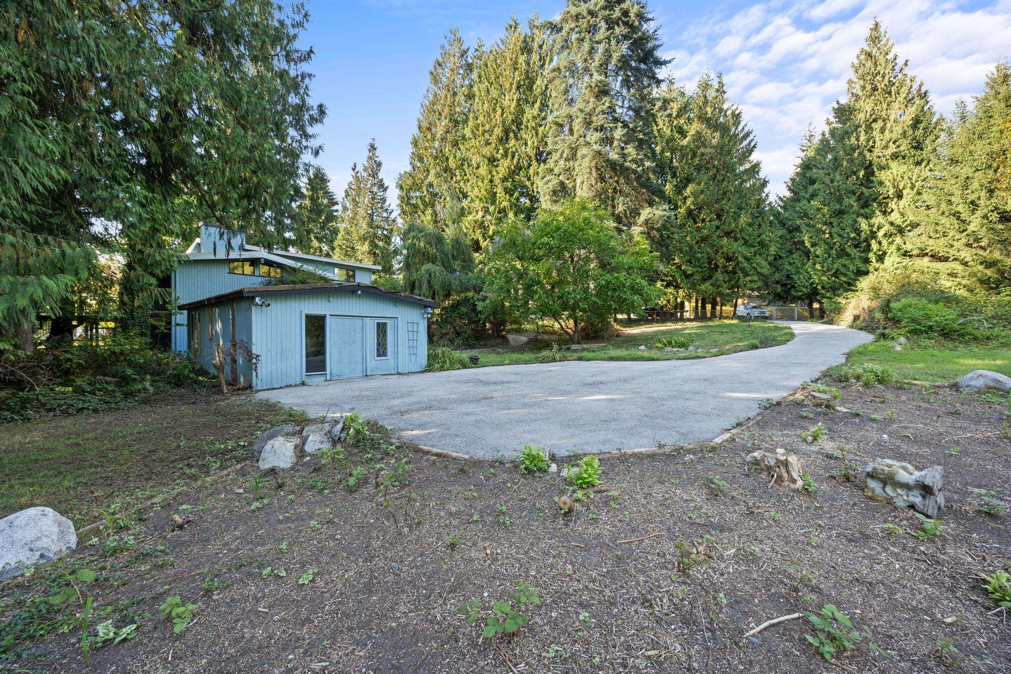 3290 Hazel Avenue, Coquitlam 2