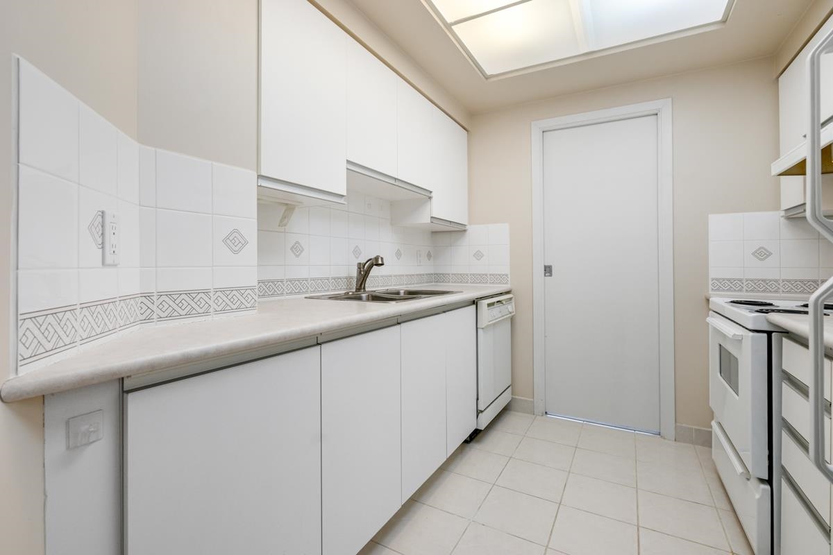Unit 700 - 8111 Anderson Road, Richmond 5