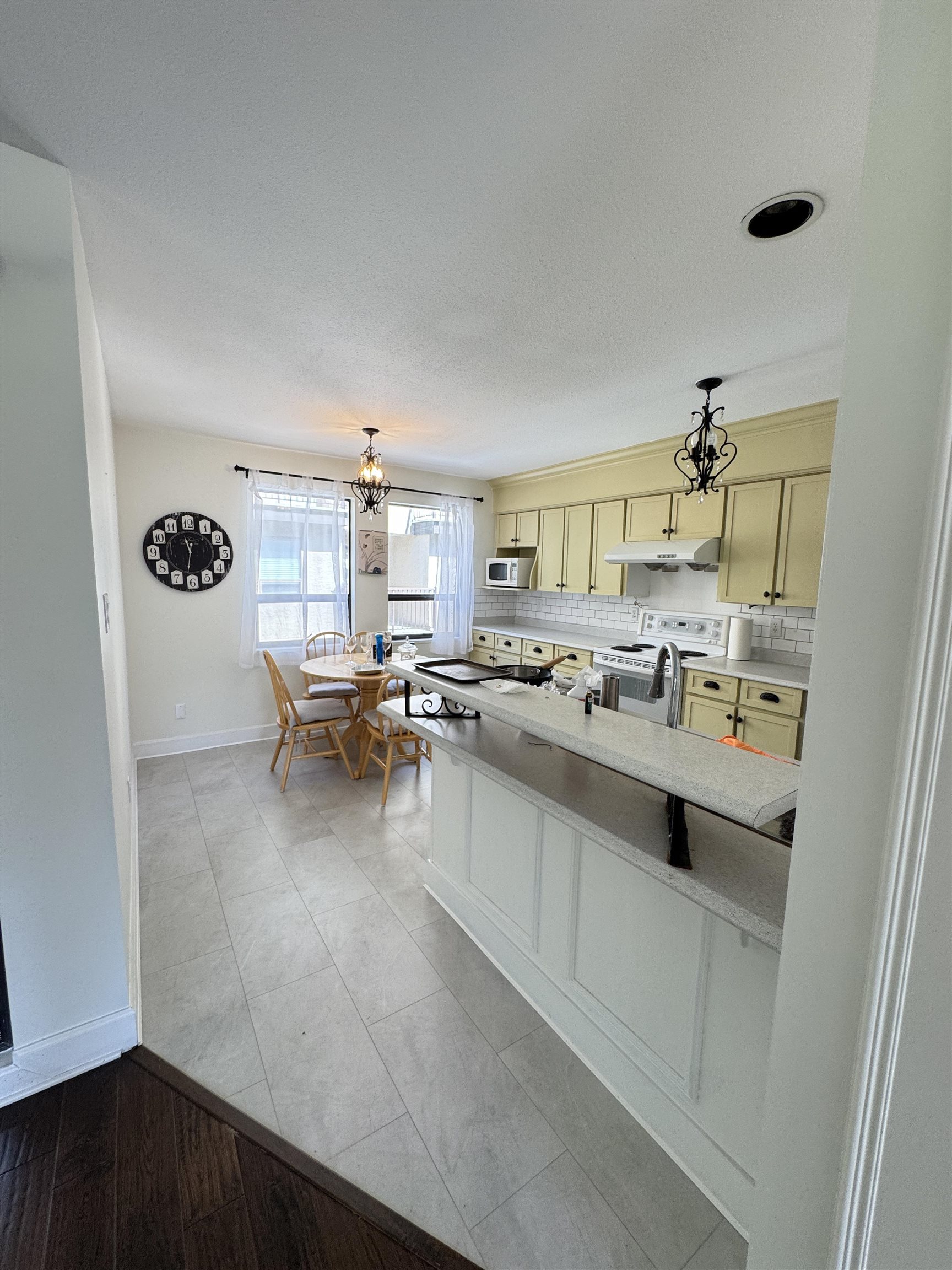 Unit 7 - 7311 Moffatt, Richmond 5