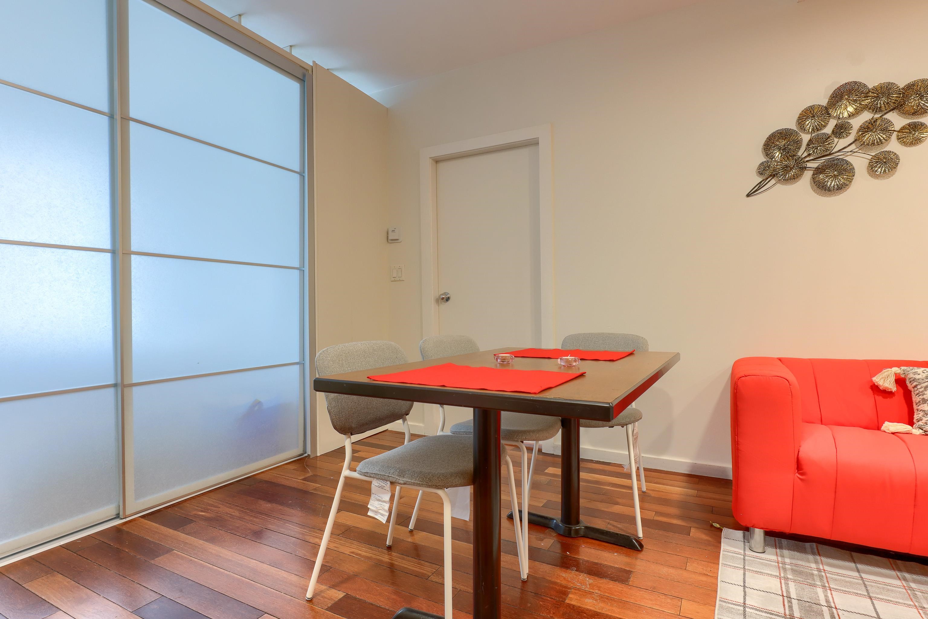Unit 204 - 440 Richards Street, Vancouver 3