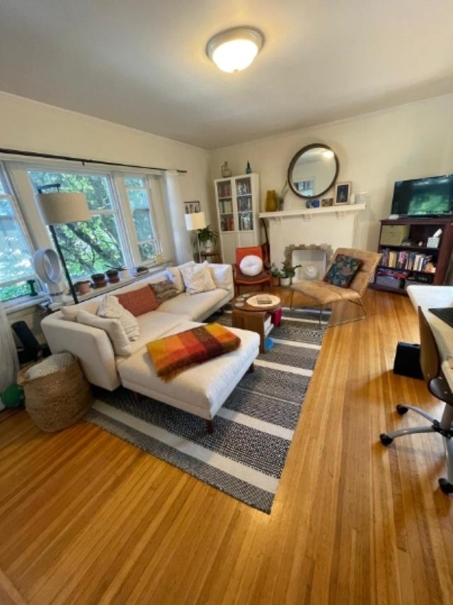 Unit 5 - 1086 10th Avenue W, Vancouver 2
