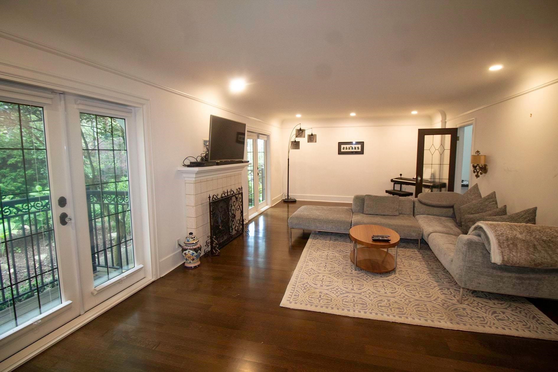5829 Dunbar Street, Vancouver 3