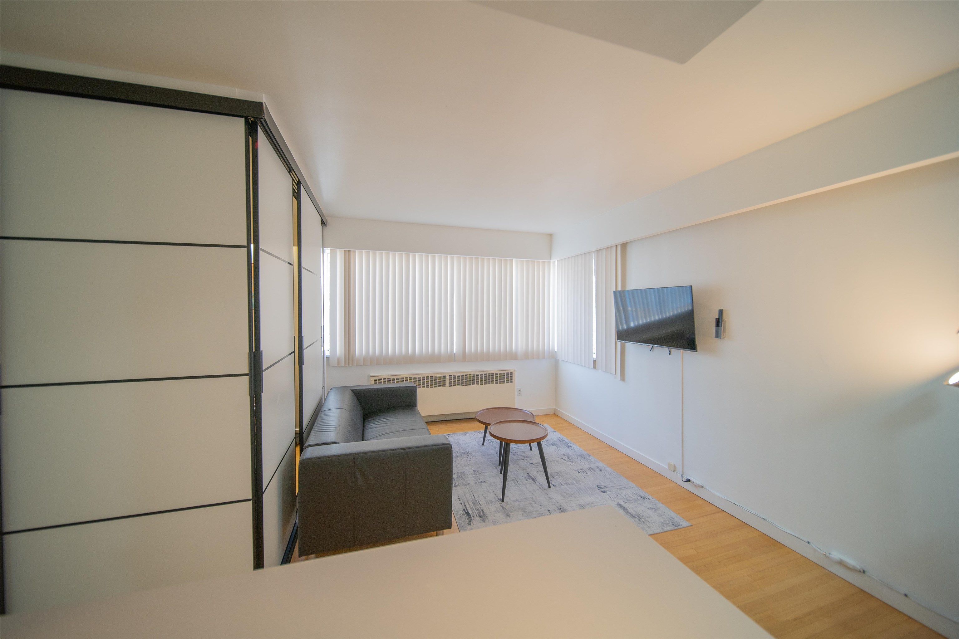 Unit 108 - 1925 Nelsonstreet, Vancouver 3