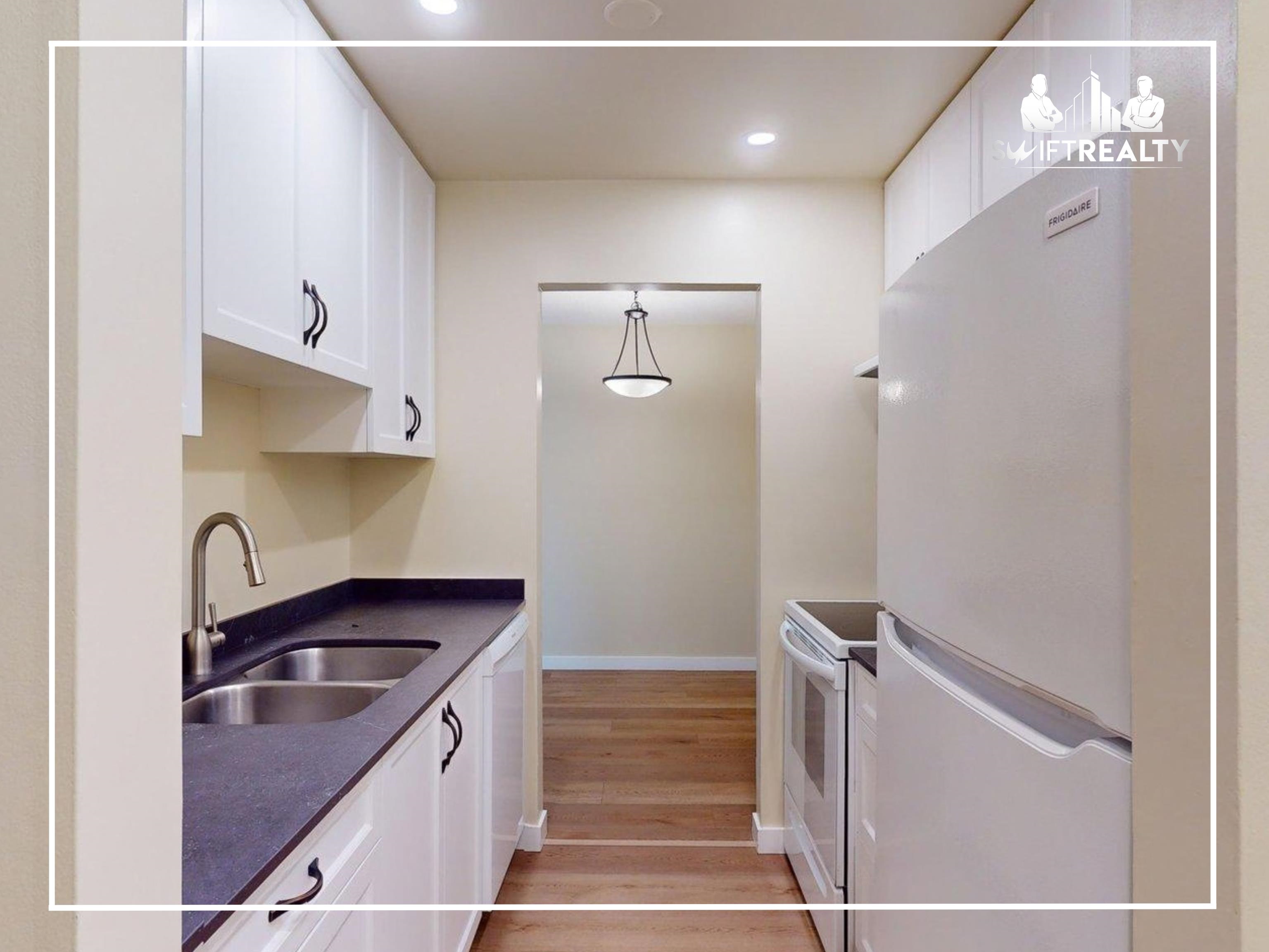 Unit 103 - 200 Westhill Pl, Port Moody 5